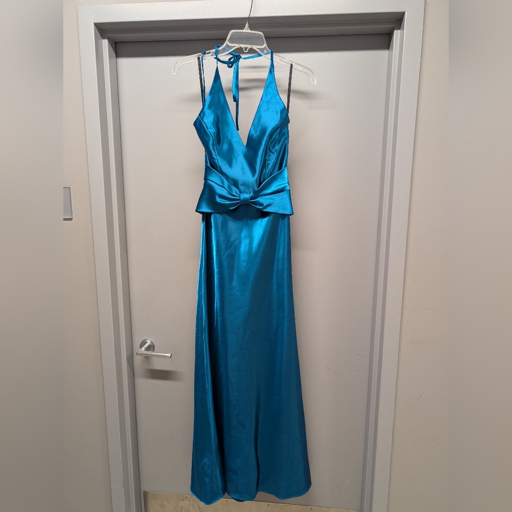 Jessica McClintock For Gunne Sax Elegant Blue Satin Pro Gown Made In USA Vintage